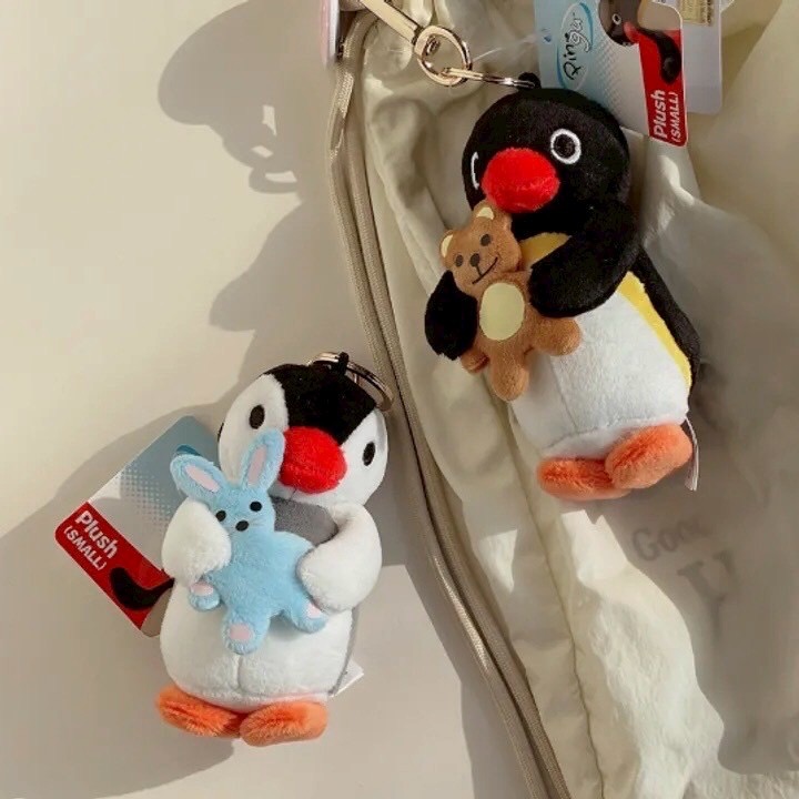 【韓國直送】PINGU 企鵝家族 ♡ 經典好朋友系列吊飾 (PINGU抱熊/PINGA抱兔)-細節圖3