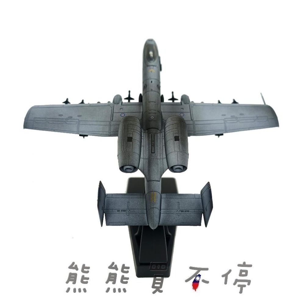 [在台現貨-舊化版] 美軍 A10 疣豬攻擊機 狂掃塔利班坐駕 雷電戰鬥機 飛虎隊紀念塗裝 1/100 合金飛機模型-細節圖3