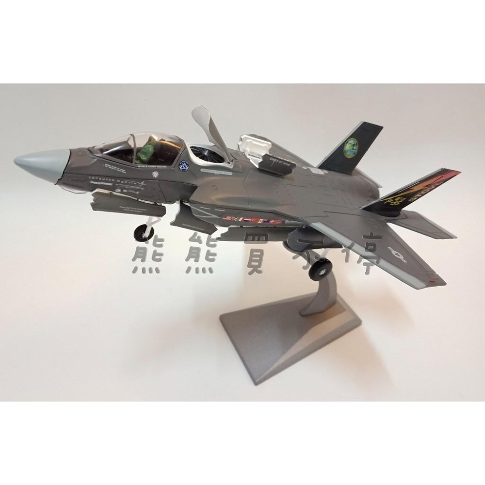 [在台現貨-紅色閃電垂尾] 美國海軍陸戰隊 F-35B 閃電隱形戰機 F35B F35 1/72 合金 飛機模型-細節圖5