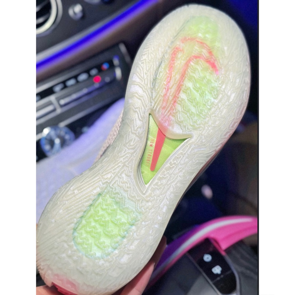 灭世纯原 Nike GT Cut 1 乳腺癌 低筒 籃球鞋 实战鞋 全掌气垫 TPU抗扭 男鞋 CZ0175-008-細節圖8