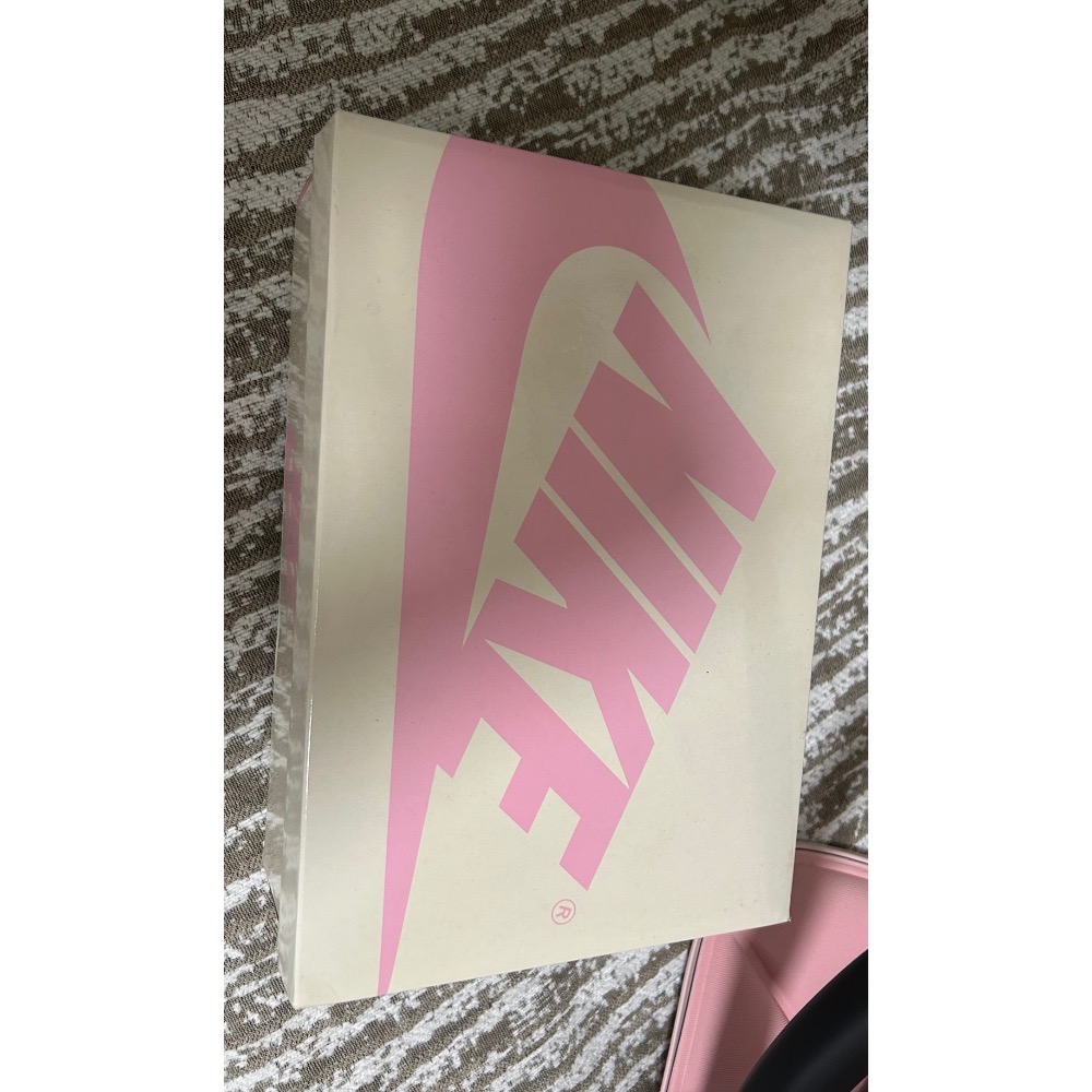 Travis Scott x Air Jordan 1 Low 粉倒钩 Tropical Pink 联名 粉倒钩-細節圖8