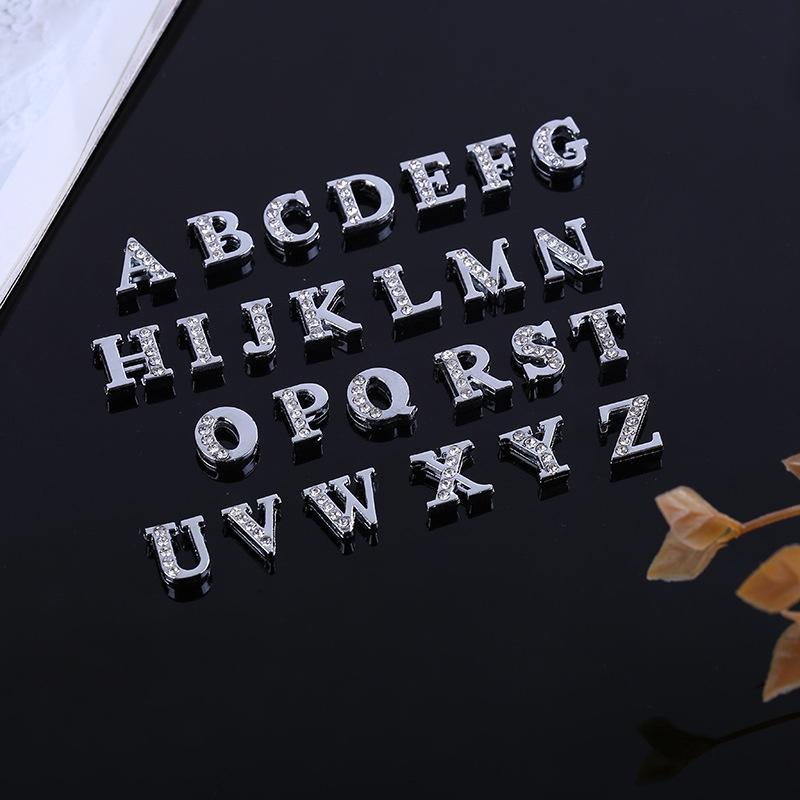( 台灣現貨 ) 鑲鑽 字母 數字  12mm 合金配件 手鍊 半鑽 數字 鑰匙扣配件-細節圖2