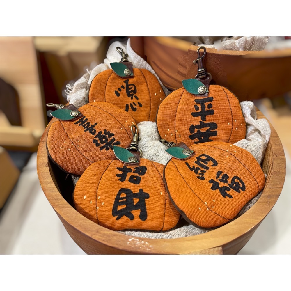南瓜好運擦｜鑰匙圈，加購限量一組小燈箱-細節圖2