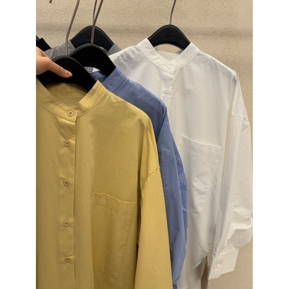 5月夏天真的回來了‼️~怎麼辦妳是不是也選不出來~先包色再說立領襯衫-細節圖6