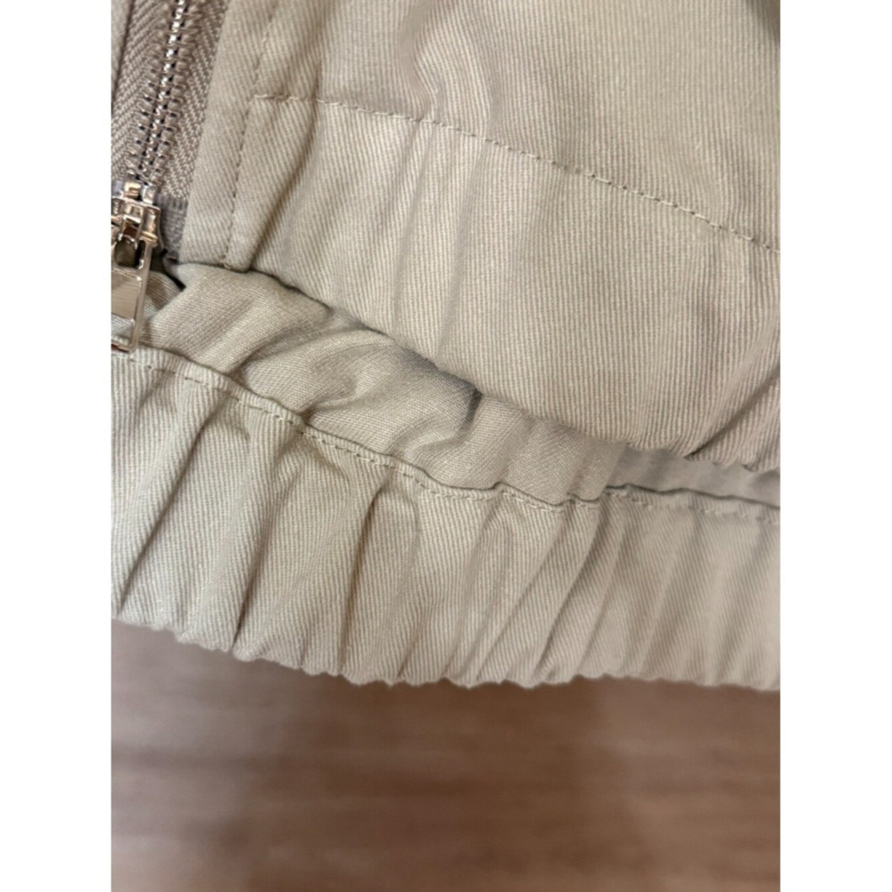 預計9月中旬或10月初到貨~連帽外套+鬆緊7分休閒褲-細節圖4