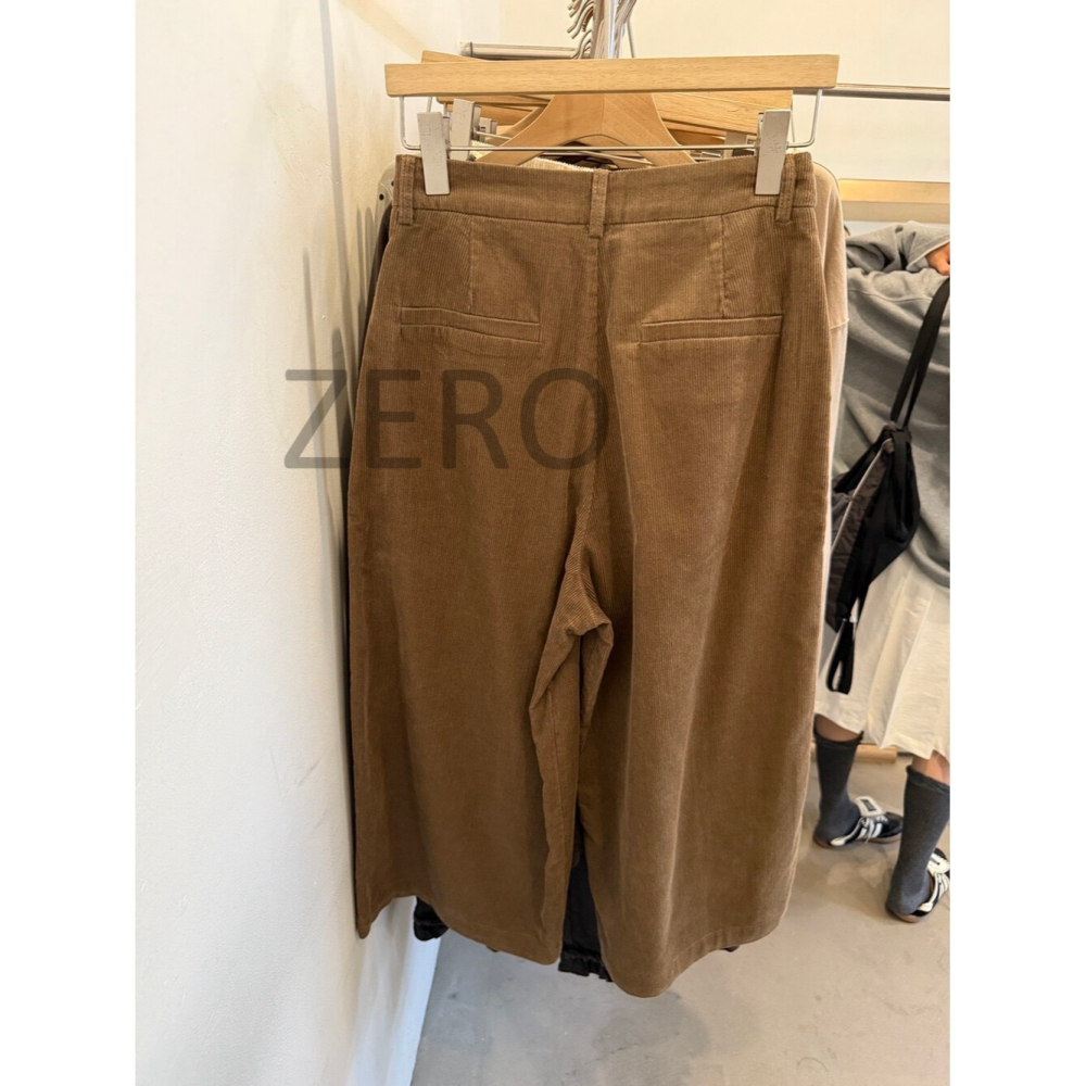 進入10月了，接下來的天氣🍂今年秋冬的必要元素燈心絨休閒褲-細節圖5