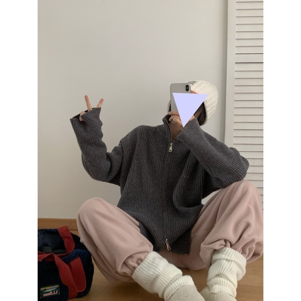 11月沉浸在這個令人愉快的涼意🍂再一次卡在選色障礙針織雙拉外套-細節圖2