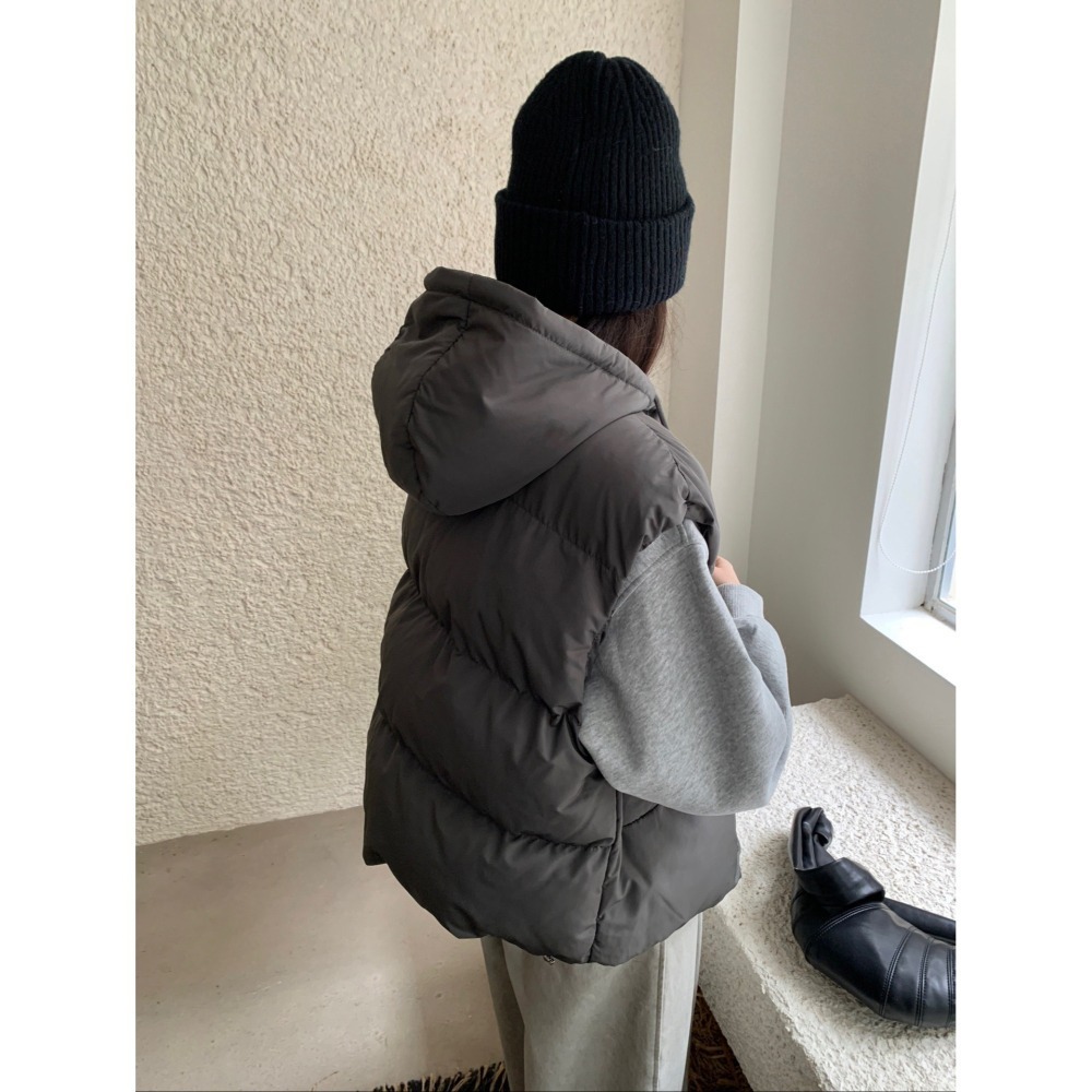 11月沉浸在這個令人愉快的涼意🍂超輕 ! 立領鋪棉背心連帽外套-細節圖3