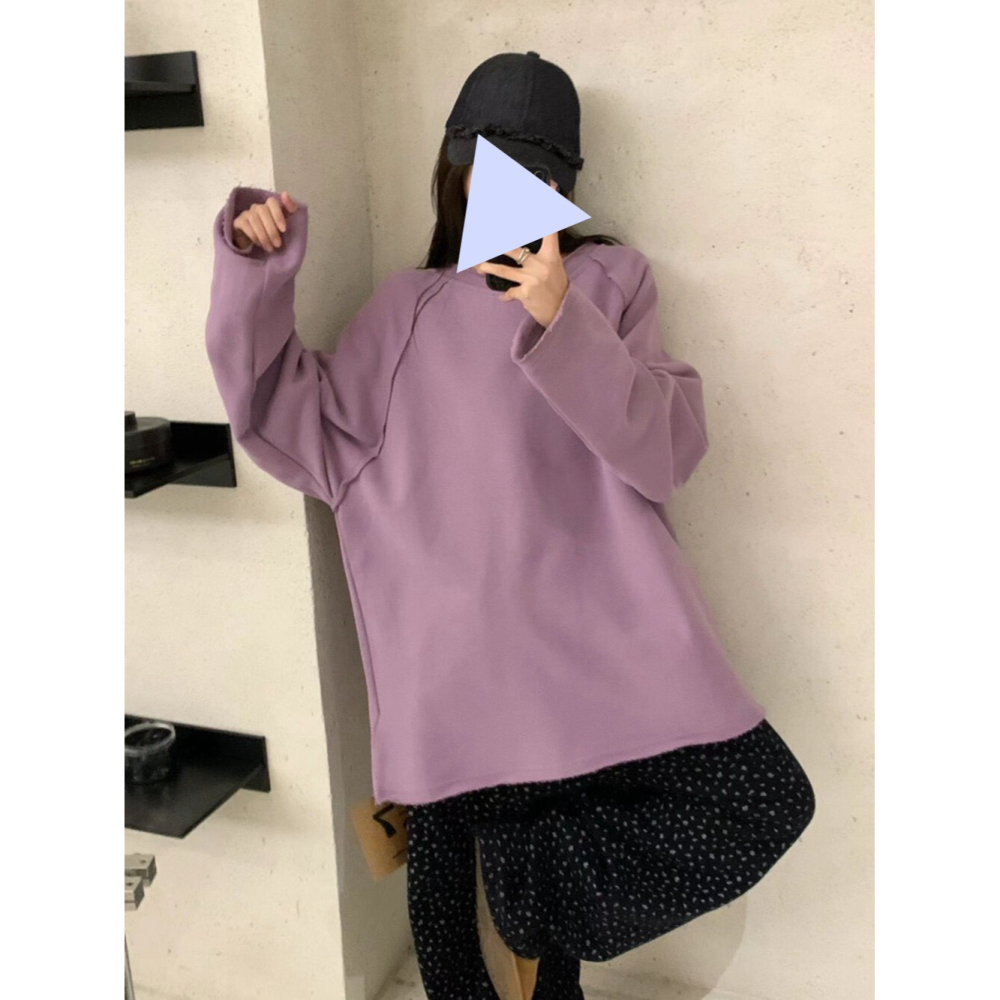 12月零動腦的穿搭公式~陷入選色障礙的時候捲邊寬鬆長tee-細節圖2