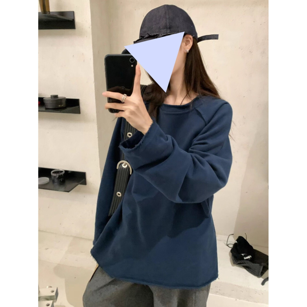 12月零動腦的穿搭公式~陷入選色障礙的時候捲邊寬鬆長tee-細節圖4