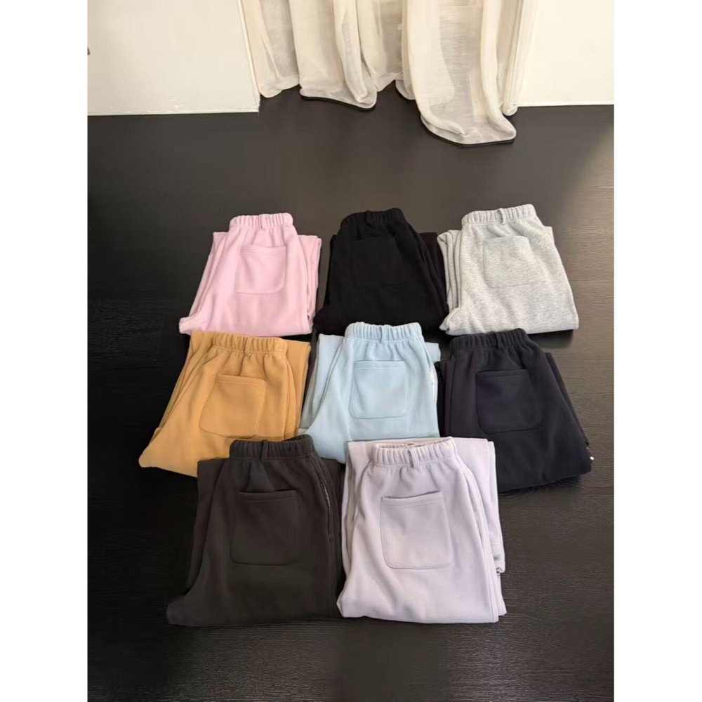 12月零動腦的穿搭公式~全身心都放鬆的舒適感簡約休閒棉褲-細節圖6