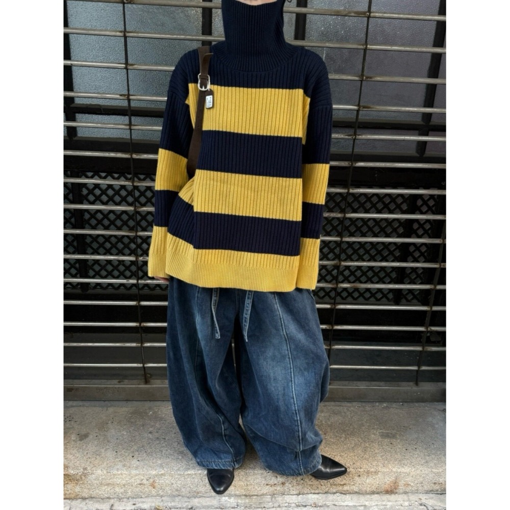 12月零動腦的穿搭公式~好穿好搭就會一直搭高領條紋針織衫-細節圖5