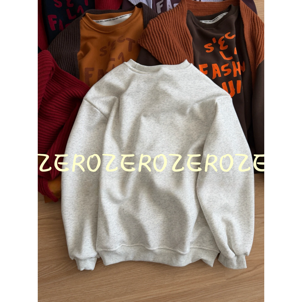 12月零動腦的穿搭公式~絕對保暖絕對喜歡字母印花長tee配披肩-細節圖4