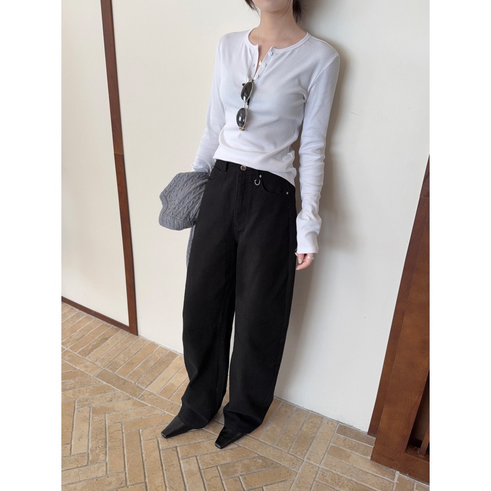 1月日常穿搭零動腦的漂亮好朋友~＂春＂就是一副愜意自在微彎刀休閒褲-細節圖2