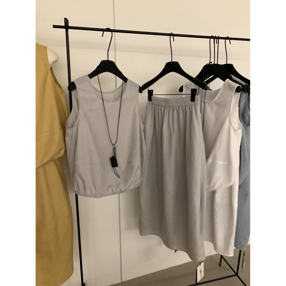 3月早春~天氣漸漸要變熱可以先準備了無袖背心+彎刀休閒裙-細節圖7