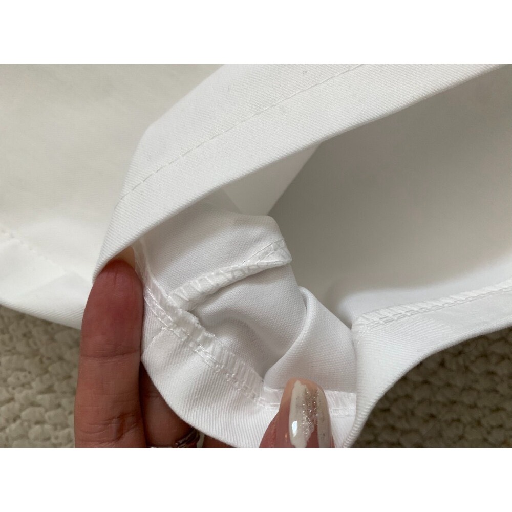 6月~褲管順著骨盆最漂亮的角度微微散開，在雙腿與褲擺之間留出了很寬鬆的空氣感 休閒短褲-細節圖8