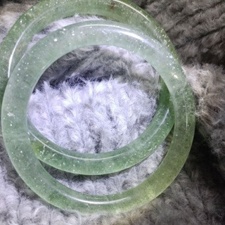 綠草莓🍓 手鐲 高透 56/58圈口-細節圖3
