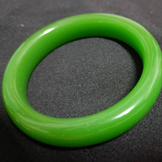 新疆和田玉手鐲 菠菜綠57口-細節圖4