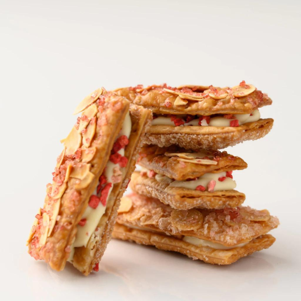 【每週到貨】日本 ALMOND TOKYO 草莓拿破崙派夾心派 拿破崙派 千層酥 千層派 餅乾 餅乾禮盒 日本伴手禮-細節圖4