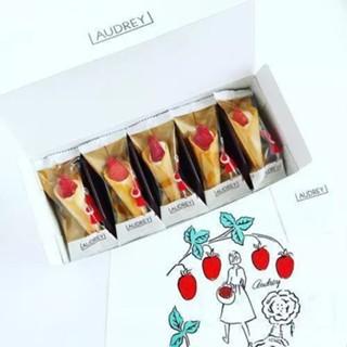 【每週到貨】 🍓日本 禮盒 AUDREY奧黛莉  花桶 草莓 花束 奶油 巧克力 餅乾 花束餅 情人節 端午禮盒-細節圖3