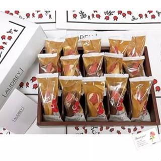【每週到貨】 🍓日本 禮盒 AUDREY奧黛莉  花桶 草莓 花束 奶油 巧克力 餅乾 花束餅 情人節 端午禮盒-細節圖6
