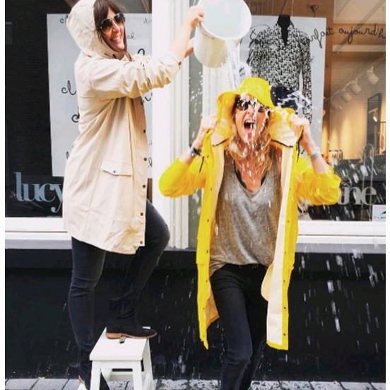 極度簡約 俐落修身 現貨秒發 MBYM 男女同款 丹麥雨衣 雨衣 風衣 中長版 連帽 風衣 長版風衣-細節圖5