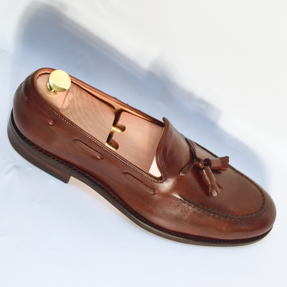 EL FAMOSO”Slip-On Tassel Loafers 流蘇LOAFER 全固特異 蠟染牛皮鞋面 羊皮內裡-細節圖5