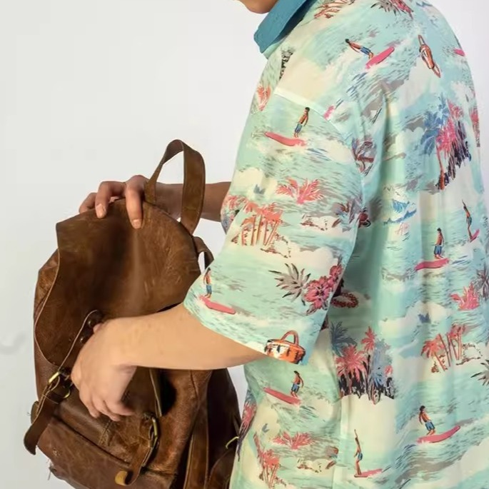 EL CAPITAL 淺藍熱帶圖案滿版花襯衫 短袖襯衫 滿版圖案 花襯衫 復古 度假風 街頭 潮流 音樂祭穿 菁英資本-細節圖4