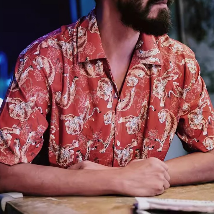 EL CAPITAL 虎虎生風滿版花紋短袖襯衫 花襯衫 滿版圖案 短袖襯衫 度假風 街頭 潮流 復古 菁英資本-細節圖3