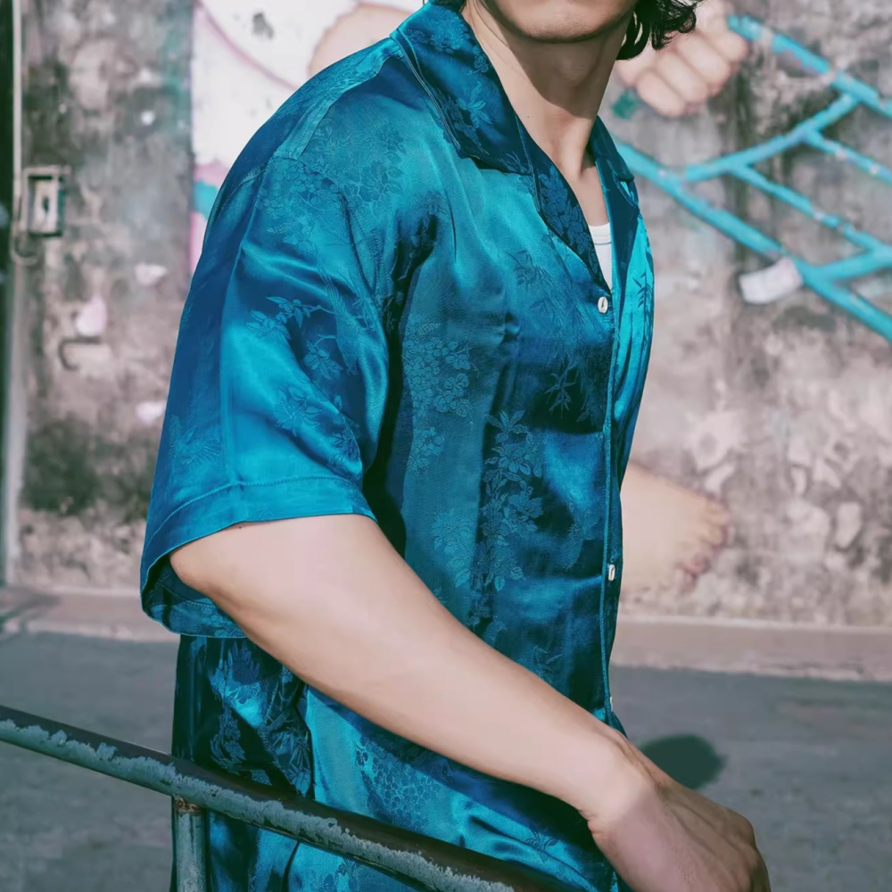 EL CAPITAL 藍色浮雕花紋短襯衫 短袖襯衫 花襯衫 復古 街頭 潮流 音樂祭穿搭 菁英資本-細節圖3