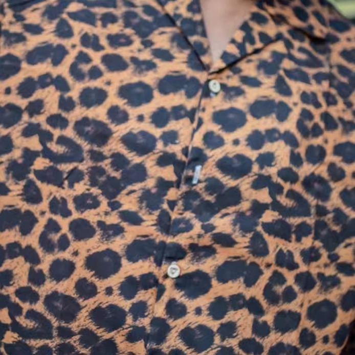 EL CAPITAL 風騷豹紋短袖襯衫 滿版花紋 花襯衫 短袖襯衫 騷氣十足 復古潮流 台客風 音樂祭 菁英資本-細節圖2
