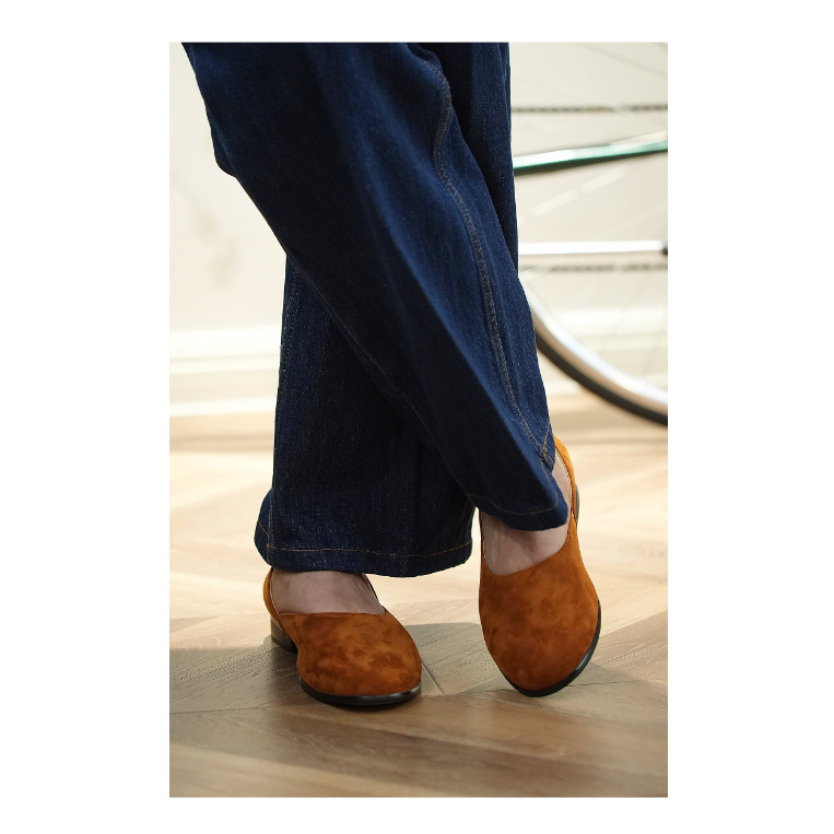  圓頭一腳蹬皮鞋 進口小牛皮鞋面 水染牛皮內裡 Blake 內縫 AMAFI SLIP ON-細節圖9