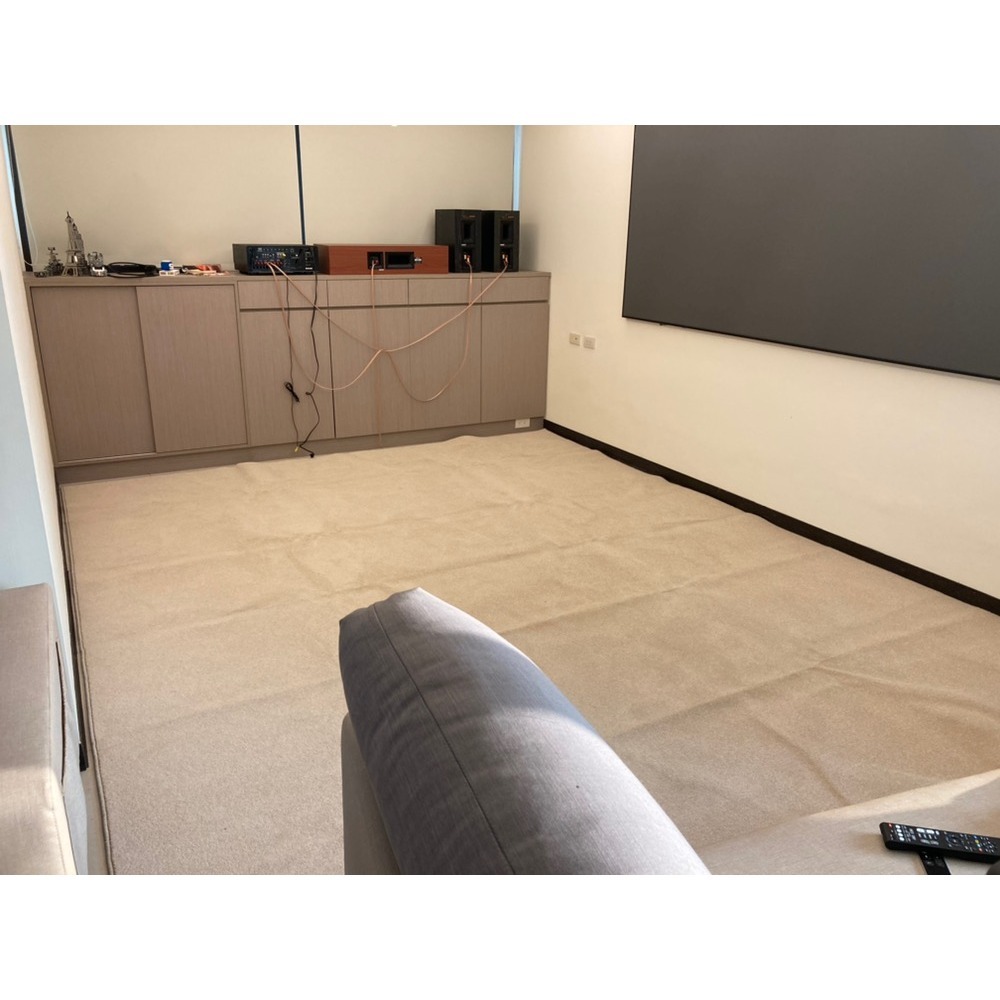 【地毯家】紫羅蘭系列  　素色長毛地毯，條毯尺寸訂做，住.辦.商業空間，時尚高貴風格，柔軟舒適，觸感細緻，顏色眾多。-細節圖5