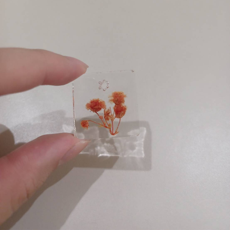🌟星藝手作🌟【開幕慶優惠中】乾燥花滴膠吊飾 乾燥花吊飾 永生花吊飾 乾燥花鑰匙圈 永生花鑰匙圈 滴膠鑰匙圈 禮物送禮-細節圖2