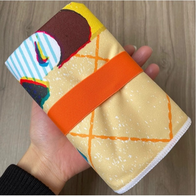 【全新】NIKE 官網會員 生日限定 雙面印花運動浴巾-細節圖3