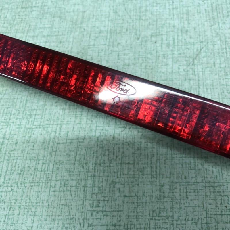 全新 實拍 現貨 原廠 Focus mk2 mk2.5 05~ 4門 4D 第三煞車燈 燈座 四門專用 煞車燈座-細節圖3