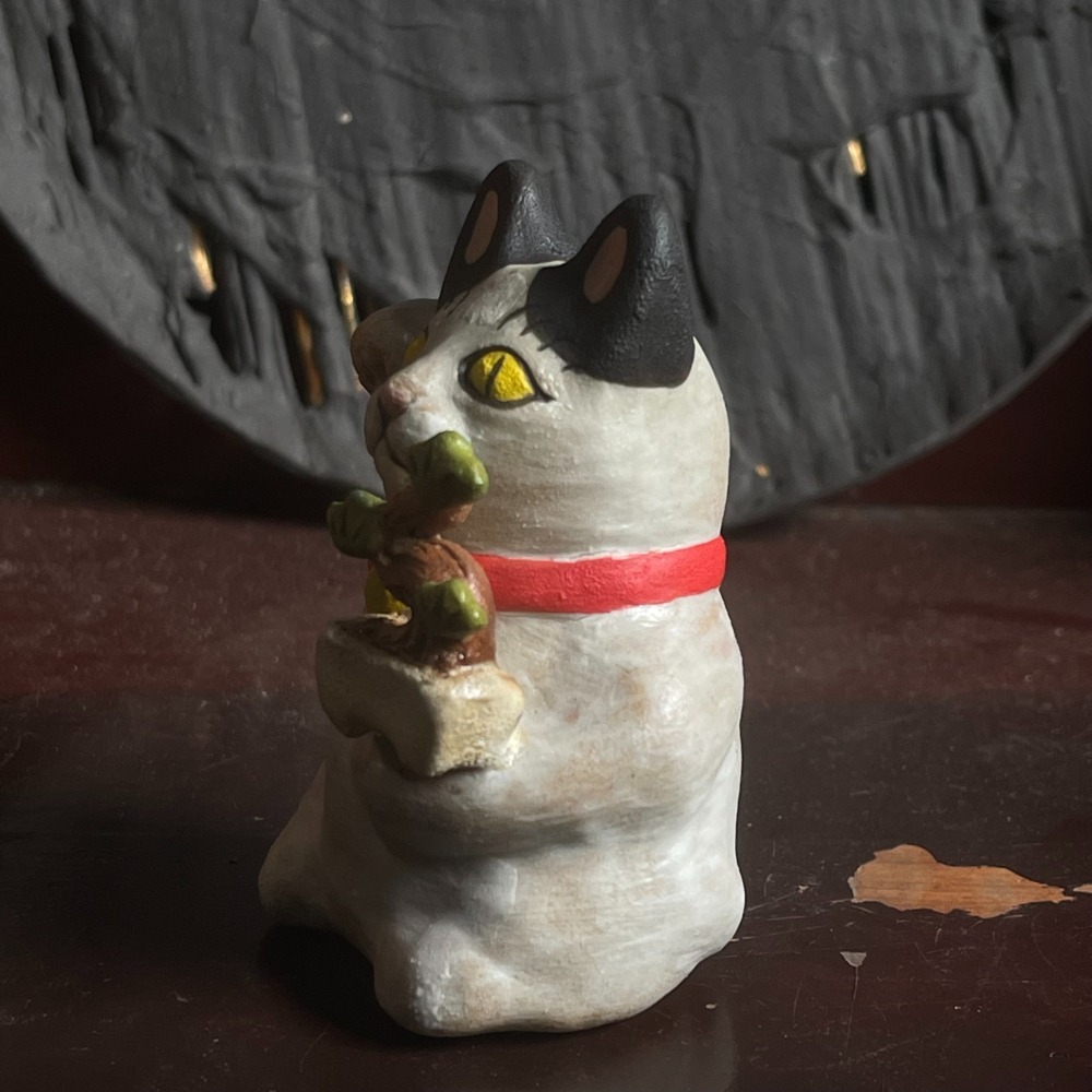 陶瓷招財貓雕塑-小松樹白盆景-細節圖2