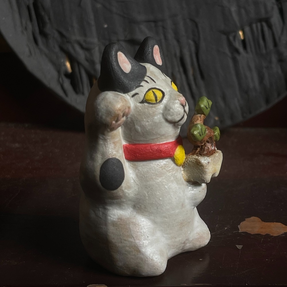 陶瓷招財貓雕塑-小松樹白盆景-細節圖3