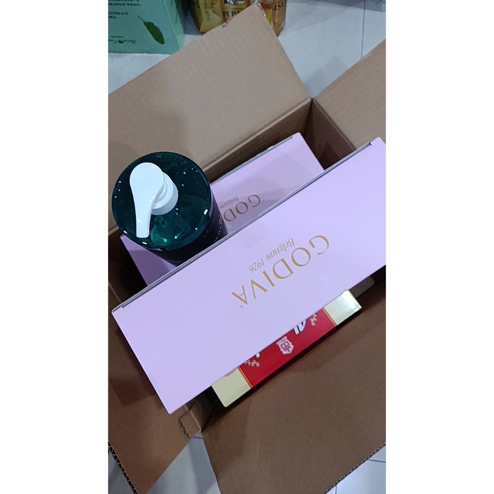 洗髮精+杏仁煎餅+GD巧克力禮盒兩盒-細節圖3