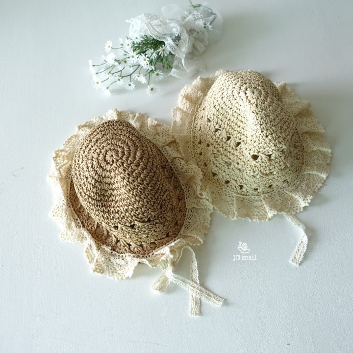 現貨 正韓 女童 3-6歲 蕾絲邊 綁帶 編織 草帽 帽子氣質 甜美-細節圖2