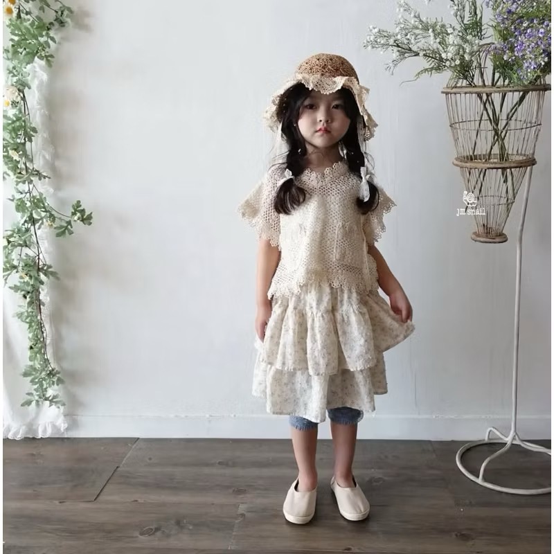 現貨 正韓 女童 3-6歲 蕾絲邊 綁帶 編織 草帽 帽子氣質 甜美-細節圖4