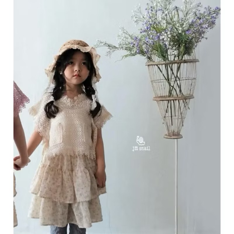 現貨 正韓 女童 3-6歲 蕾絲邊 綁帶 編織 草帽 帽子氣質 甜美-細節圖6