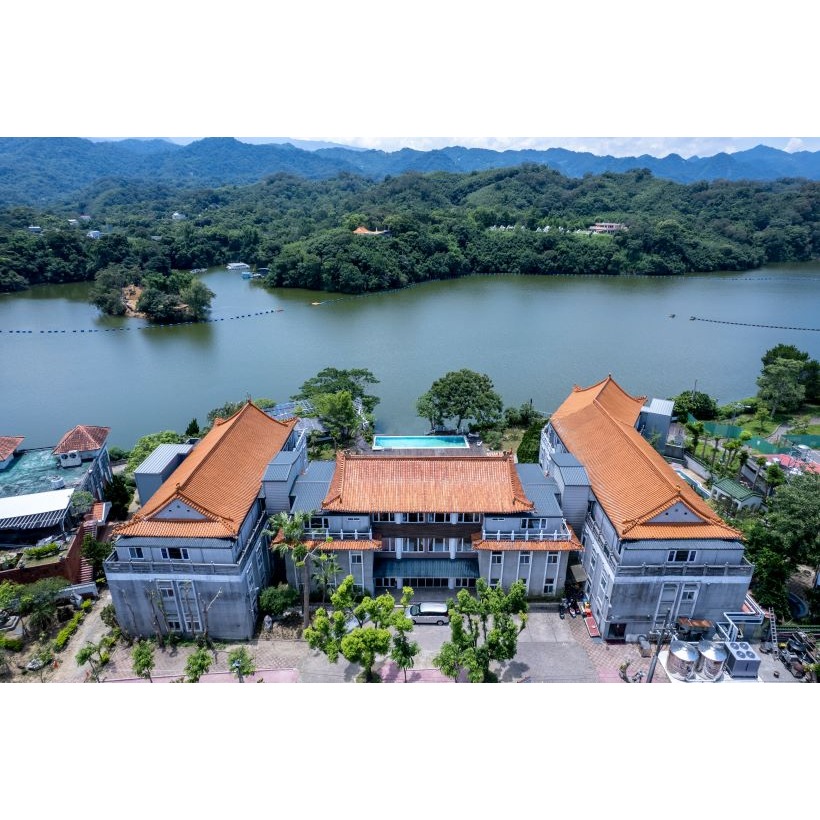 歡樂GO 代訂 苗栗 水漾月明度假文旅一泊一食 平日豪華雙人房3300元-細節圖3