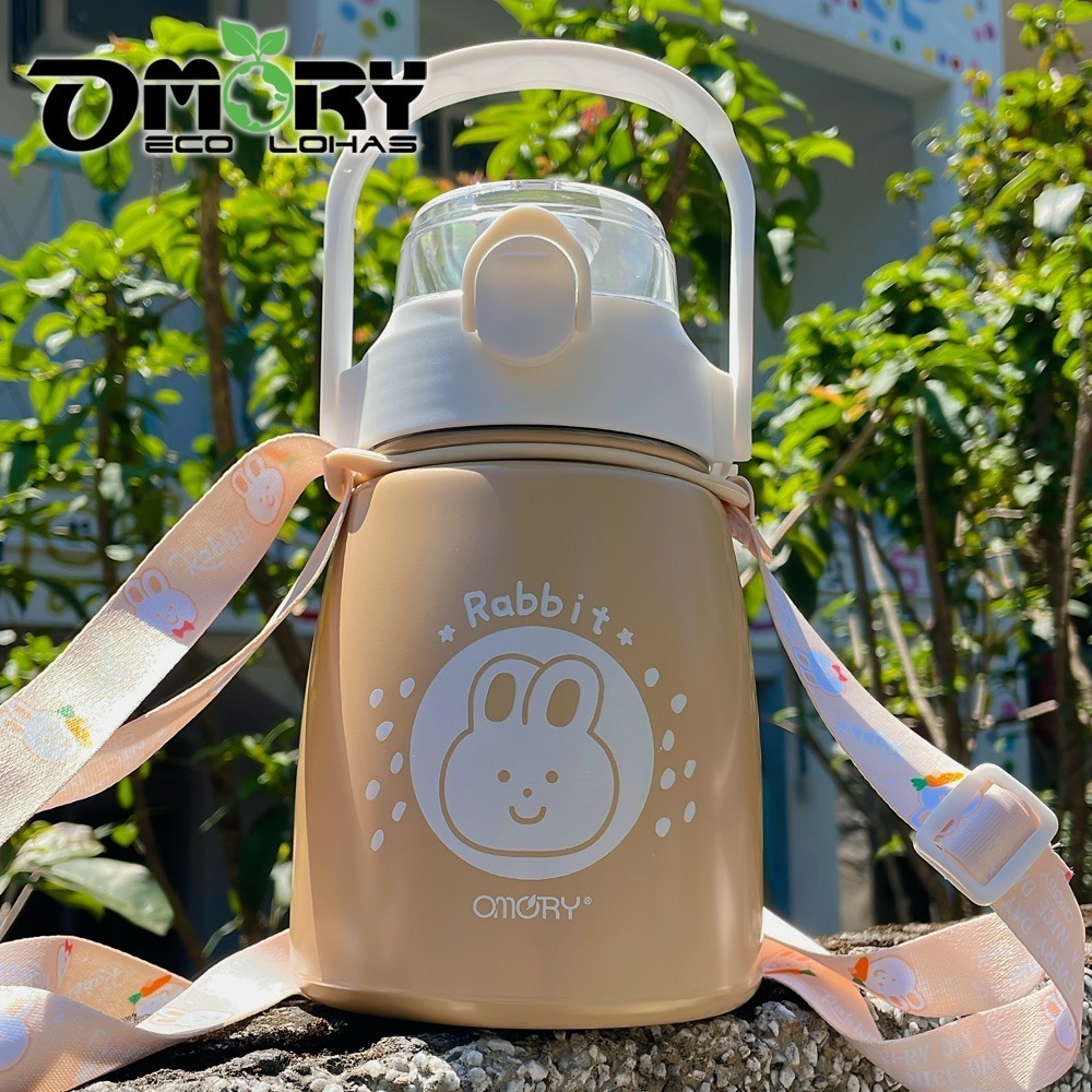 OMORY 不鏽鋼萌兔大肚吸管保溫瓶-800ml 揹帶水壺(限定款)-細節圖7
