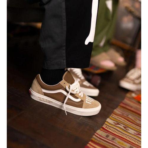 [unclev1966] Vans Old Skool X Mark SBTG 褐色 爪子 聯名 百搭 滑板鞋