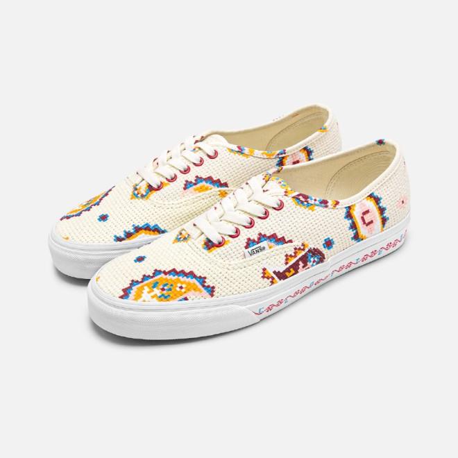 [unclev1966] Vans X CLOTTEE AUTHENTIC 聯名 圖騰 凝結集團 星空 民族風 滑板鞋-細節圖5