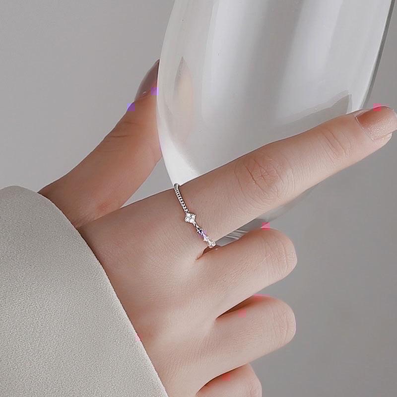 𝓨𝓪𝓷𝓰𝓑𝓲💫現貨免運🇰🇷S925純銀｜每一個細節都漂亮✨金銀兩色.質感細戒 戒指 Y302-細節圖5