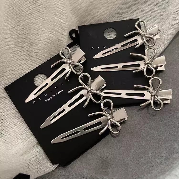 𝓨𝓪𝓷𝓰𝓑𝓲🫧金屬銀色蝴蝶結無痕瀏海夾 髮夾 V262-細節圖3