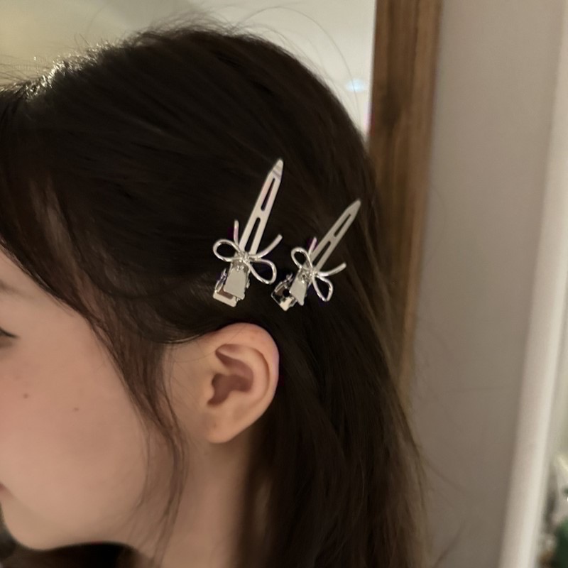 𝓨𝓪𝓷𝓰𝓑𝓲🫧金屬銀色蝴蝶結無痕瀏海夾 髮夾 V262-細節圖5