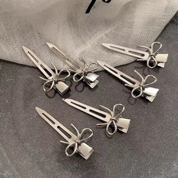 𝓨𝓪𝓷𝓰𝓑𝓲🫧金屬銀色蝴蝶結無痕瀏海夾 髮夾 V262-細節圖6